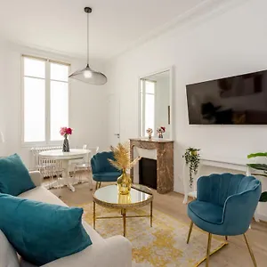 Cozy - Champs Elysees - Wagram Apartment
